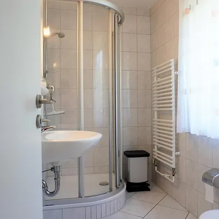 Liese Apartment *